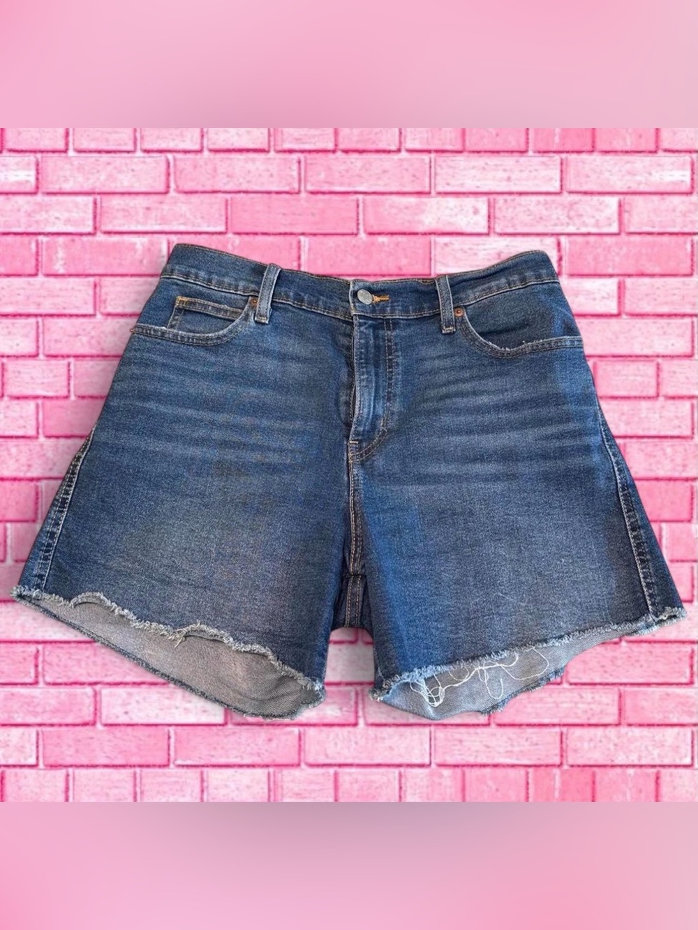 Signature by Levi Strauss Dark Blue Cutoff Denim Shorts Size 6
